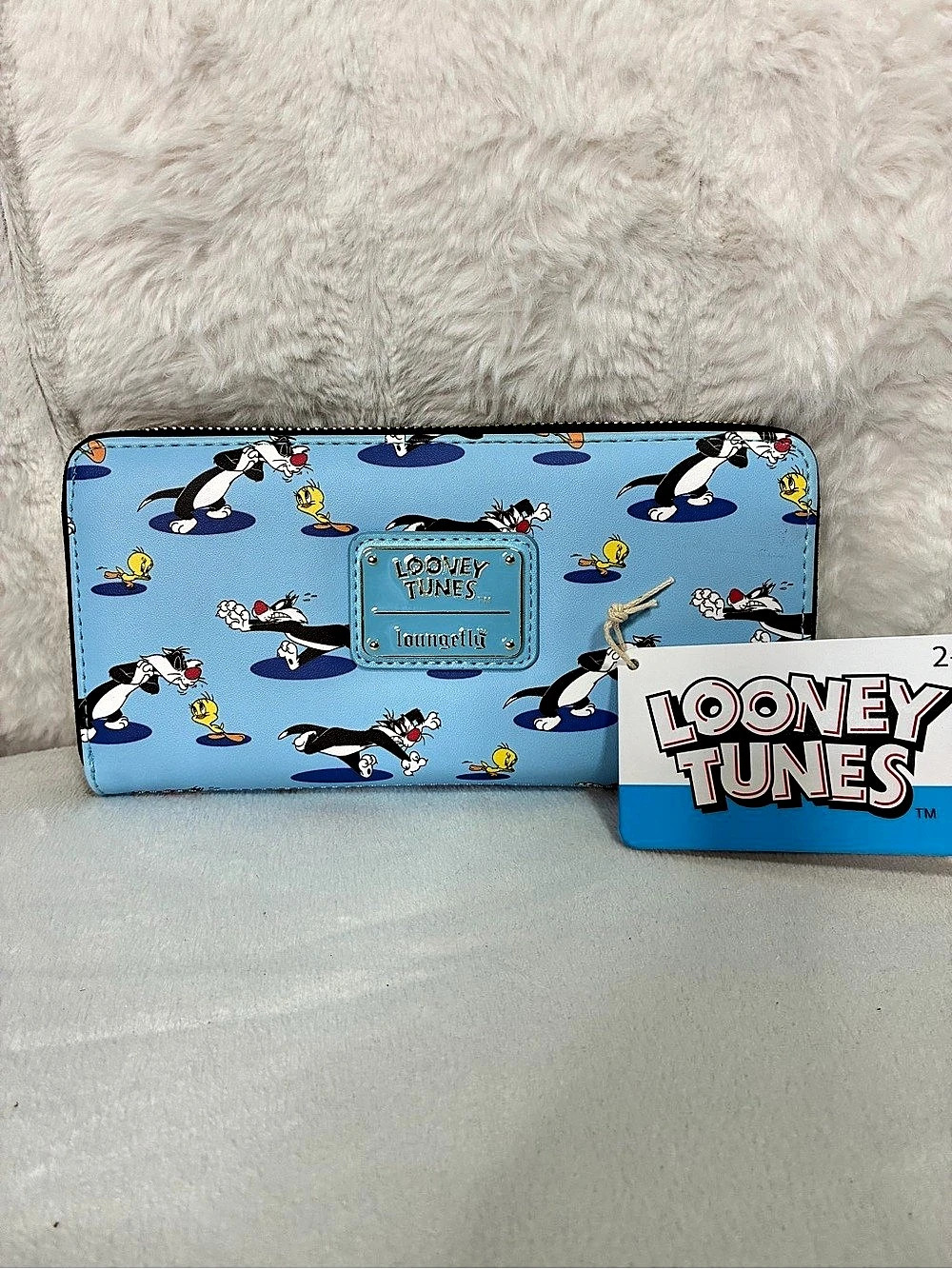 Loungefly Looney Tunes Sylvester and Tweety Zip Around Wallet Blue & Black